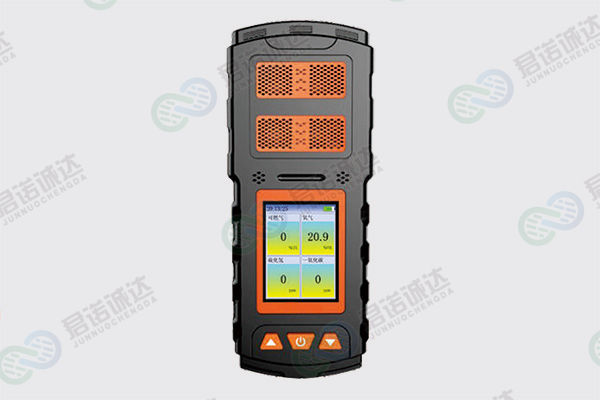 X-4彩屏 四合一气体检测仪